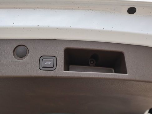 New 2026 GMC Terrain Denali w/ LPO, Floor Liner Package image 6