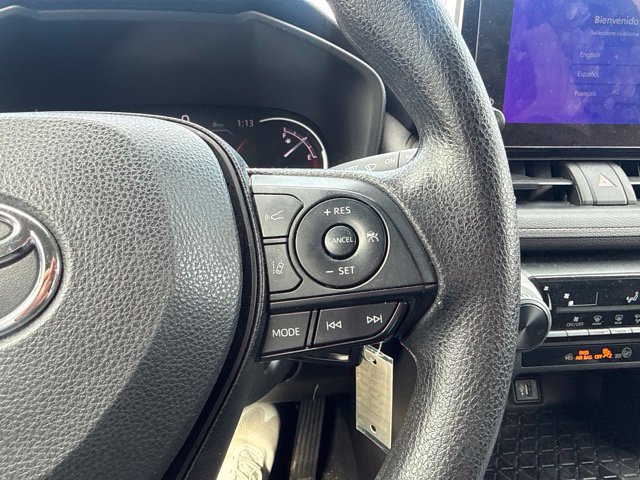 Certified 2023 Toyota RAV4 LE AWD/4WD image 18
