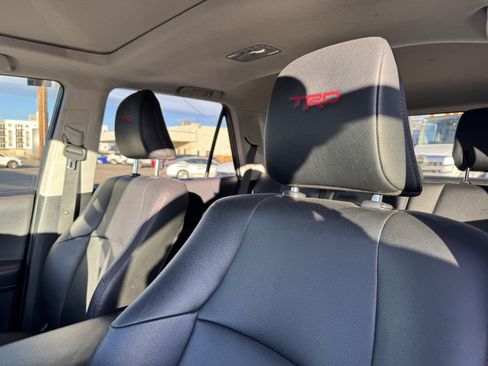 Certified 2022 Toyota 4Runner TRD Off-Road Premium w/ Moonroof Package image 13