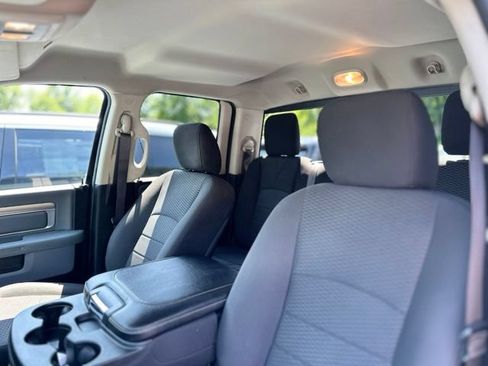 Used 2019 RAM 1500 Warlock AWD/4WD image 12