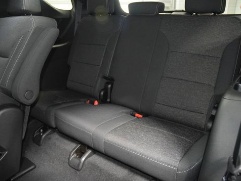 New 2026 Chevrolet Traverse LT w/ Driver Confidence Package FWD image 41