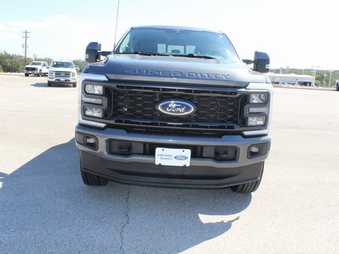 Certified 2023 Ford F250 Lariat w/ Sport Appearance Package image 3
