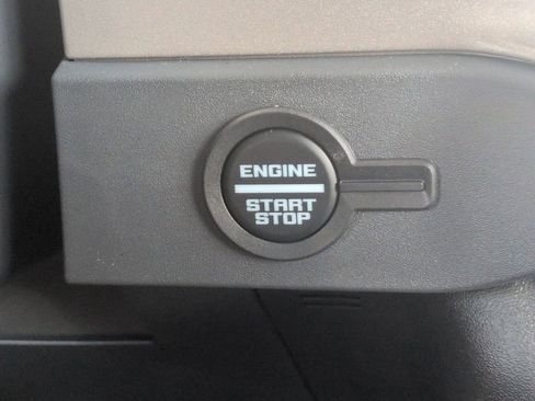 Certified 2025 Ford Bronco Outer Banks AWD/4WD image 15