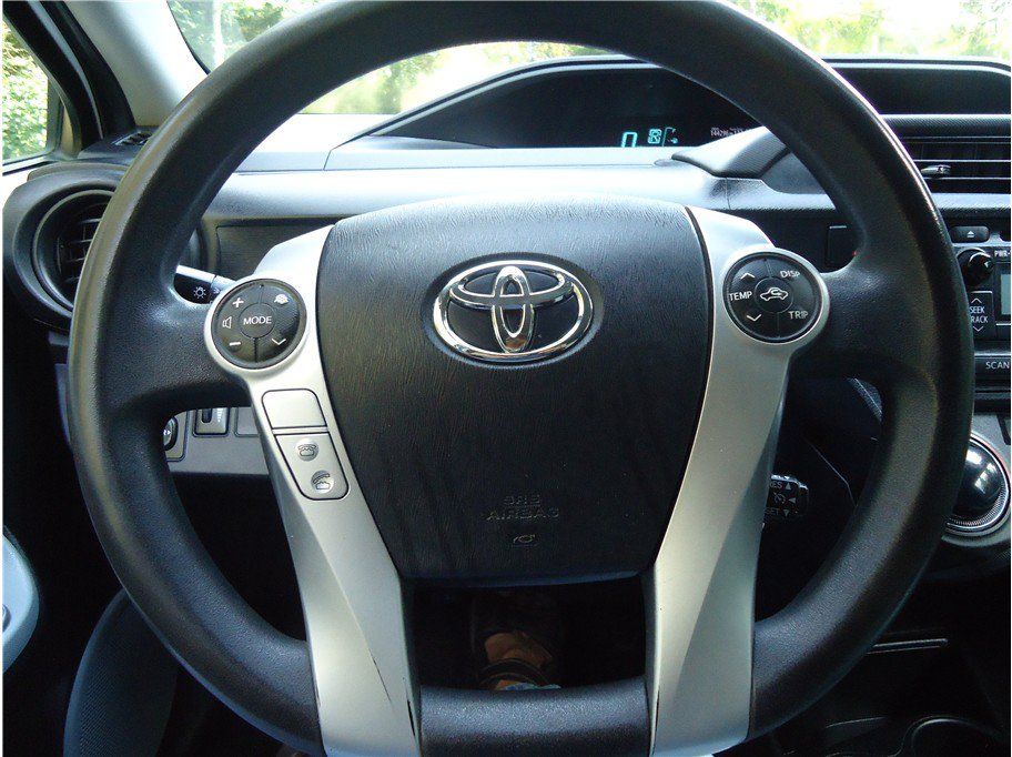 Used 2014 Toyota Prius C Two FWD image 16