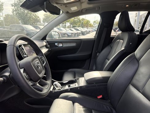Certified 2023 Volvo XC40 B4 Plus w/ Driver Assist Package FWD image 77