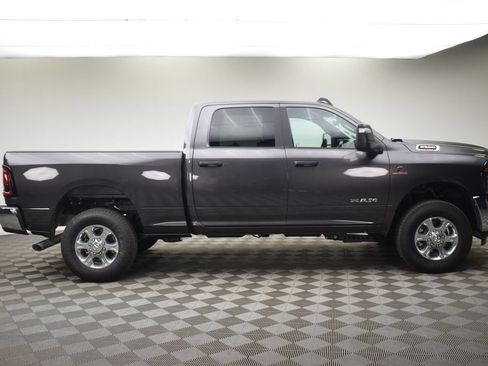 New 2026 RAM 2500 Big Horn AWD/4WD image 4