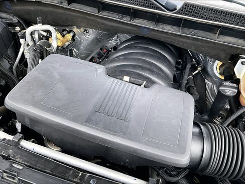 Used 2022 GMC Yukon XL Denali w/ Advanced Technology Package RWD image 32