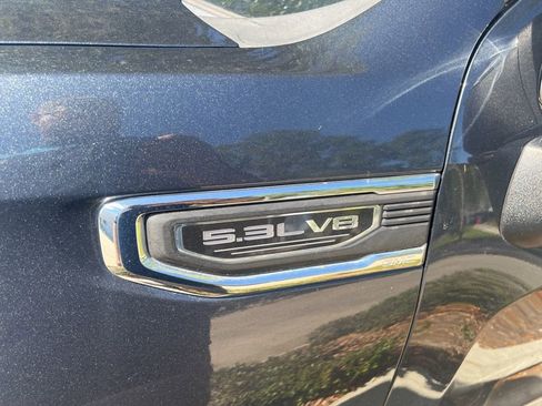 Used 2021 GMC Sierra 1500 SLT w/ SLT Premium Package image 4