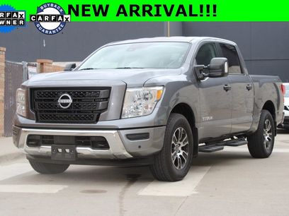 Used 2024 Nissan Titan SV w/ SV Convenience Package
