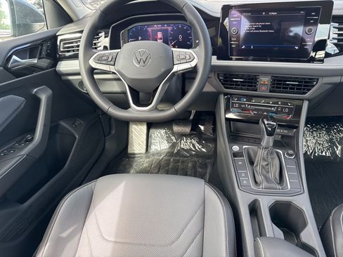 New 2025 Volkswagen Jetta SEL image 14