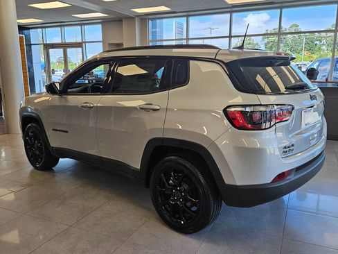 New 2026 Jeep Compass Latitude w/ Quick Order Package 29K AWD/4WD image 10