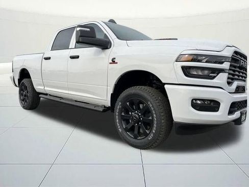 New 2026 RAM 2500 Tradesman image 32