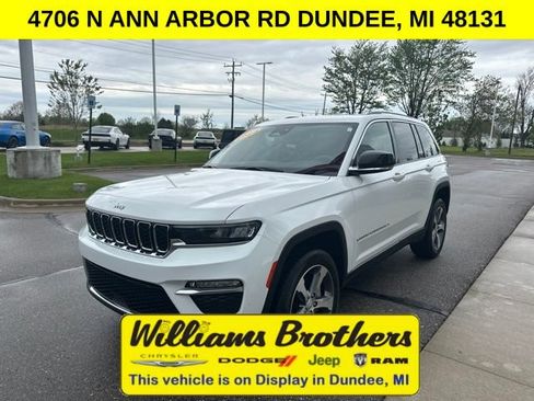 Used 2023 Jeep Grand Cherokee Limited AWD/4WD image 1