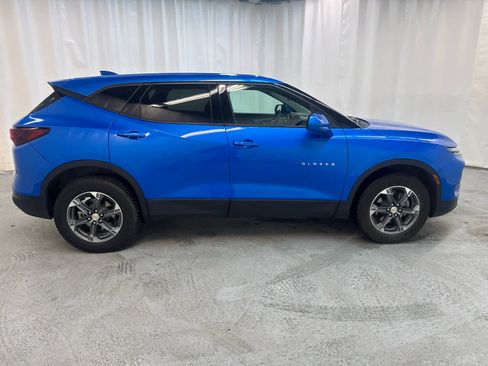 Certified 2025 Chevrolet Blazer LT image 6