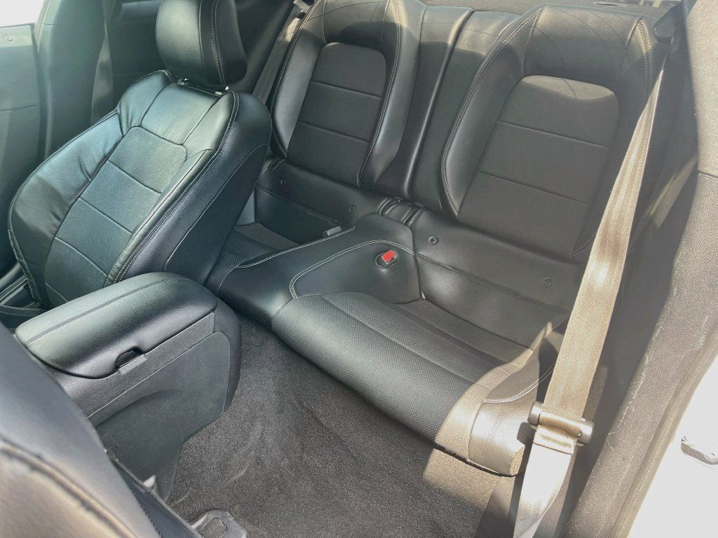 Used 2021 Ford Mustang GT Premium RWD image 23