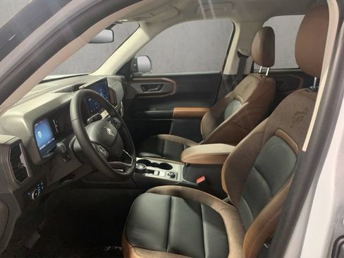 New 2026 Ford Bronco Sport Outer Banks w/ Outer Banks Tech Package+ AWD/4WD image 11