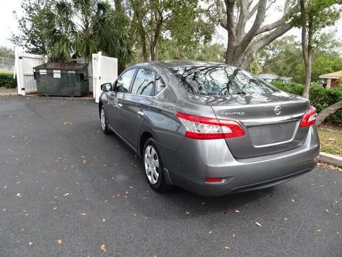 Used 2015 Nissan Sentra S image 12
