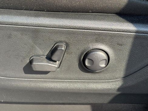 Used 2025 RAM 1500 Big Horn AWD/4WD image 18