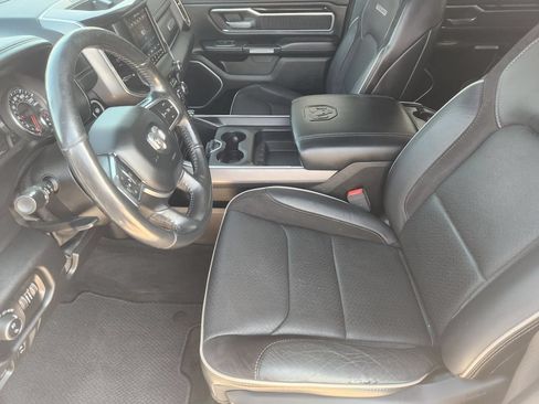 Used 2020 RAM 1500 Laramie w/ Sport Appearance Package AWD/4WD image 14