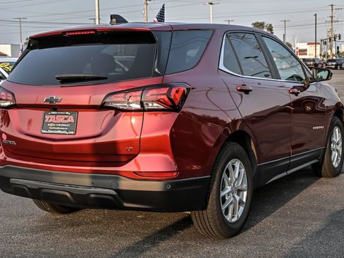 Used 2024 Chevrolet Equinox LT w/ LPO, Floor Liner Package FWD image 10