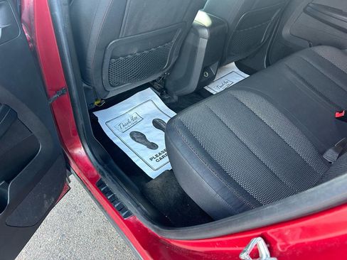 Used 2014 Chevrolet Equinox LT image 9