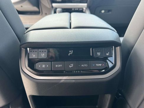 New 2026 Lexus TX 500h AWD image 14