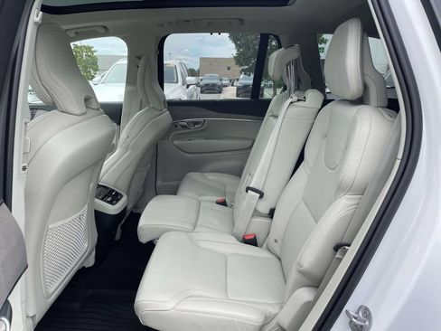Used 2024 Volvo XC90 B6 Ultimate w/ Protection Package Premier AWD/4WD image 3