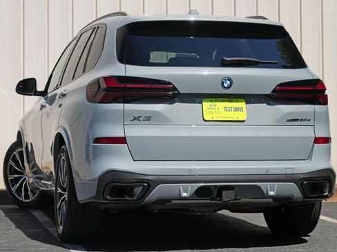 Used 2026 BMW X5 xDrive50e w/ M Sport Package AWD/4WD image 6