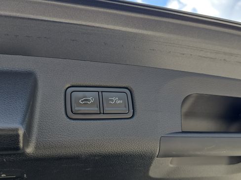 Certified 2024 Kia Telluride SX image 11