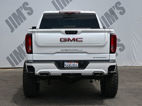 Used 2025 GMC Sierra 1500 Denali AWD/4WD image 6