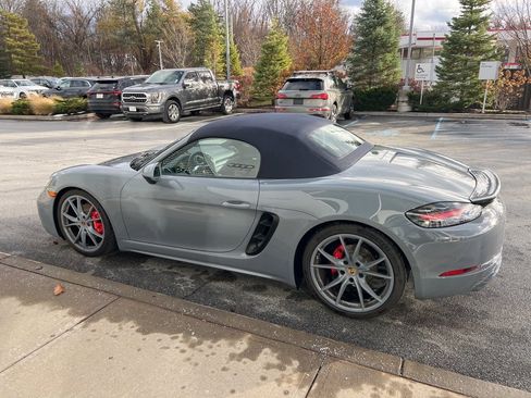 Used 2024 Porsche 718 Boxster S image 38