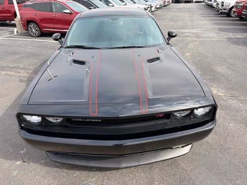 Used 2013 Dodge Challenger R/T Plus image 10