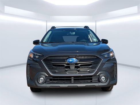 Used 2024 Subaru Outback Onyx Edition image 8