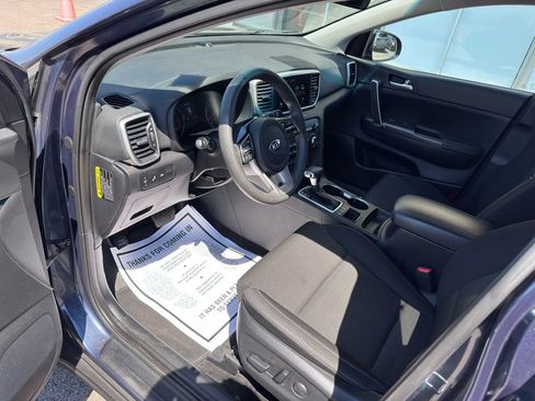 Used 2022 Kia Sportage LX w/ LX AWD Value Edition Package image 14