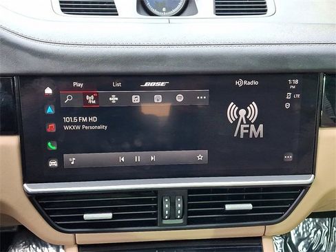 Used 2022 Porsche Cayenne Turbo image 24