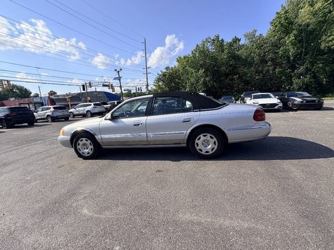 Used 1998 Lincoln Continental FWD image 29