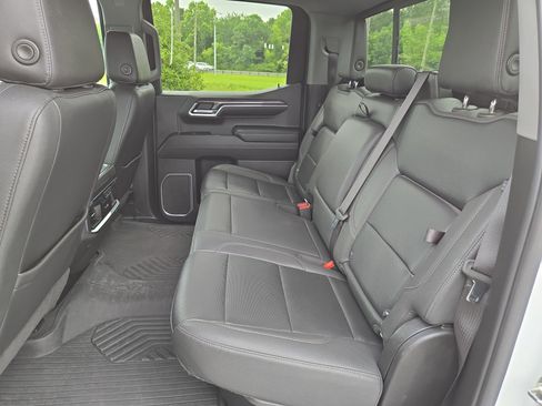 Used 2023 Chevrolet Silverado 1500 LTZ w/ LTZ Premium Package AWD/4WD image 20