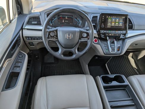 Used 2019 Honda Odyssey EX-L image 8