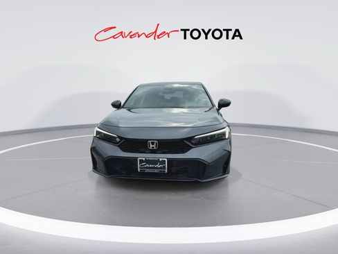 Used 2025 Honda Civic Sport image 3