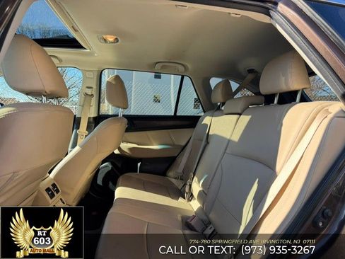 Used 2019 Subaru Outback 2.5i Limited image 12