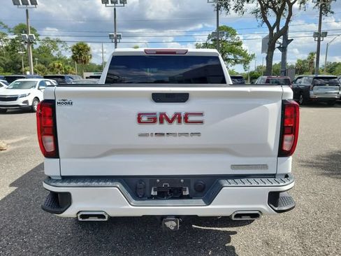 Used 2021 GMC Sierra 1500 Elevation w/ X31 Off-Road Package AWD/4WD image 11