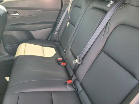 New 2026 Nissan Murano SV AWD/4WD image 9