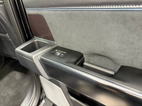 Used 2026 Ford F450 Platinum w/ FX4 Off-Road Package image 26