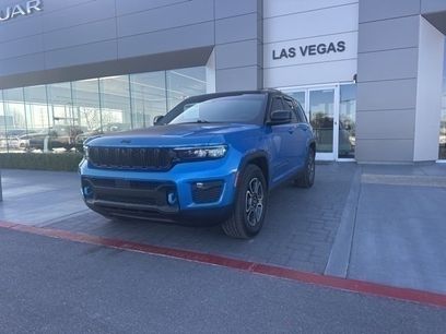 Used 2022 Jeep Grand Cherokee Trailhawk w/ Luxury Tech Group III