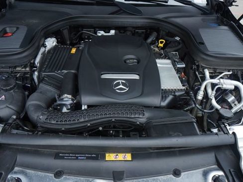 Used 2018 Mercedes-Benz GLC 300 4MATIC image 35