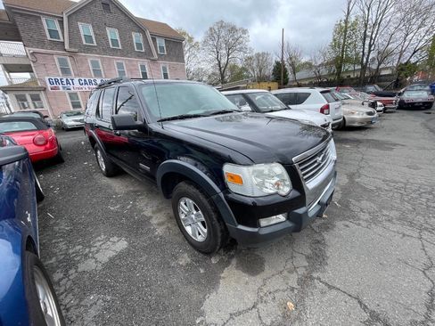 Used 2007 Ford Explorer XLT AWD/4WD image 3