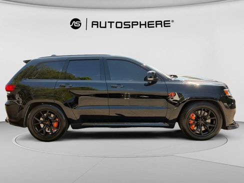 Used 2018 Jeep Grand Cherokee Trackhawk AWD/4WD image 10