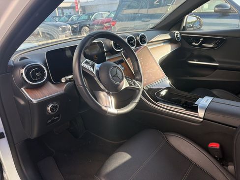 Used 2023 Mercedes-Benz C 300 Sedan image 8