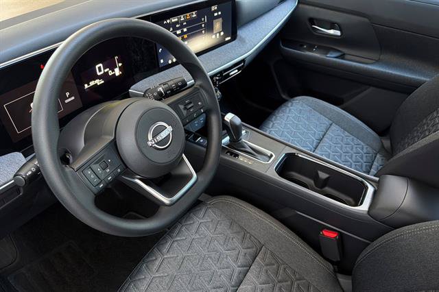 New 2026 Nissan Kicks SV w/ SV Premium Package AWD/4WD image 10