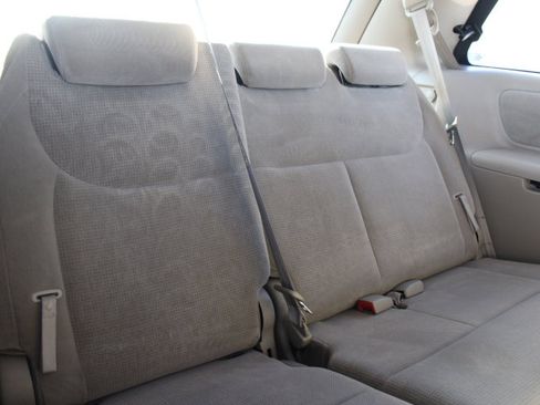 Used 2004 Toyota Sienna LE image 14